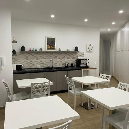 Il Giardino Nascosto Nocleg ze śniadaniem 3*