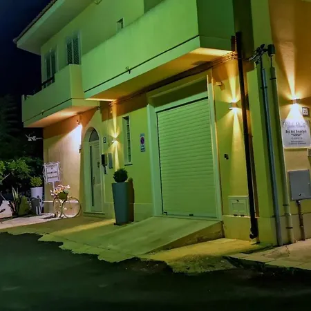 Nocleg ze śniadaniem Il Giardino Nascosto Portopalo Di Capo Passero